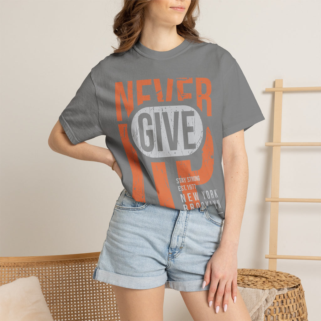 Never Give Up T-Shirt — Motivational Vintage Graphic Tee