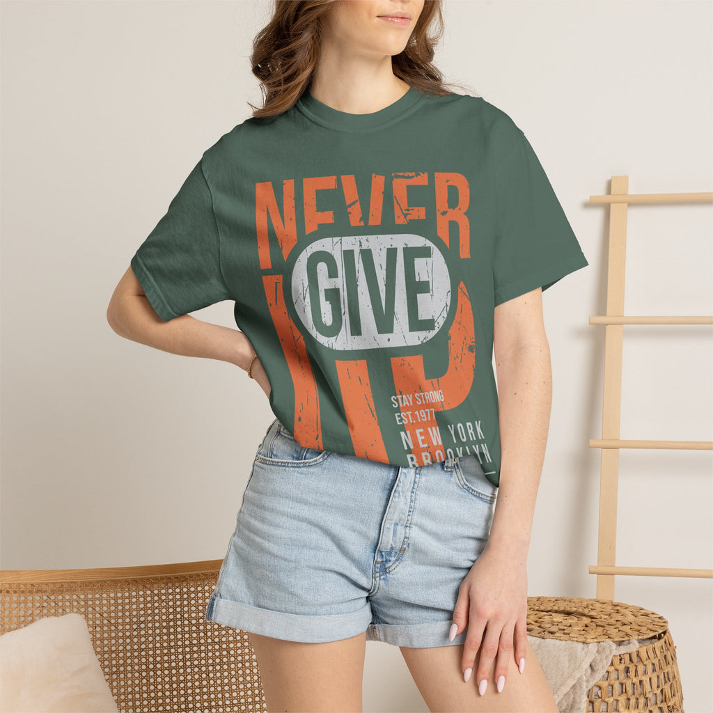 Never Give Up T-Shirt — Motivational Vintage Graphic Tee